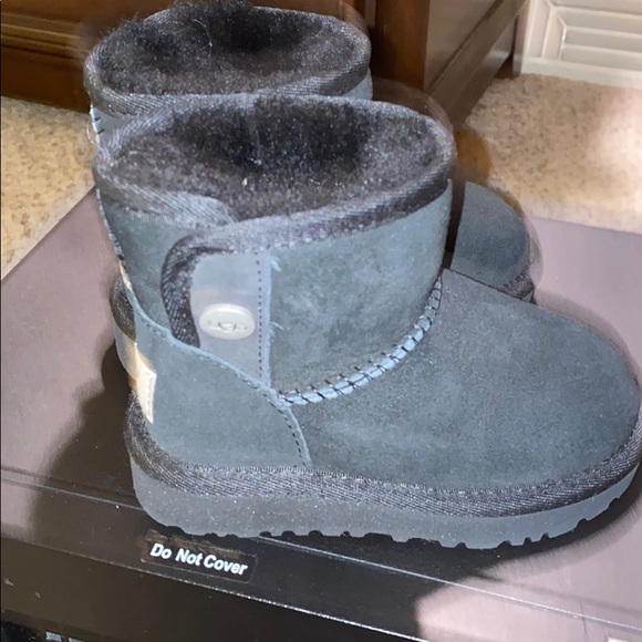 COPY - Ugg short boots, new. 7 - Picture 4 of 5